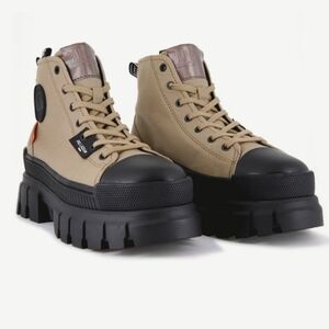 Palladium Revolt HI TX Size 7 in Olive